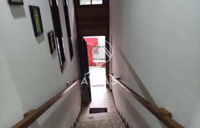 Imagem 5: ![CDATA[CASA COM ÓTIMO PREÇO E EXCELENTE LOCALIZAÇÃO ]]