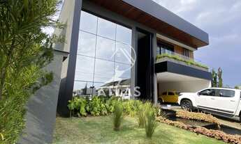 Imagem 5: ![CDATA[IMÓVEL DE ALTÍSSIMO PADRÃO EM CONDOMÍNIO FECHADO,FINAMENTE MOBILIADO