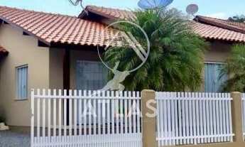 Imagem: ! CDATA CASA SOLTA BATEAS