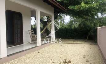 Imagem 2: ![CDATA[CASA SOLTA E GALPÃO - DOM JOAQUIM]]