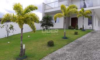 Imagem 7: Casa em alvenaria com laje inclinada no Bairro Carijós