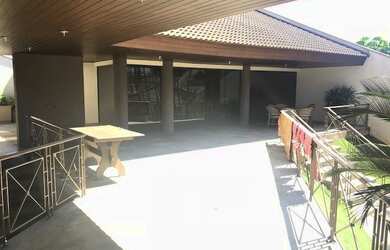 Imagem 7: ![CDATA[Sobrado Alto Padrão Centro]]