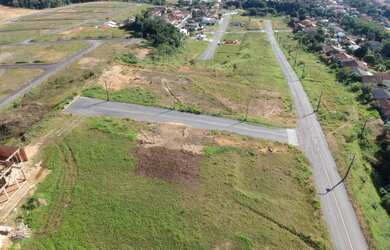 Imagem 5: ![CDATA[Terreno Esquina Estrada Nova - Residencial Primavera II]]