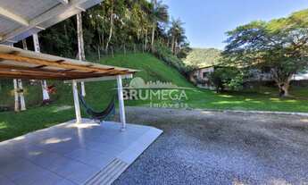 Imagem 5: ![CDATA[Terreno espetacular. Possui uma casa mista sobre ele.]]