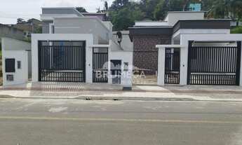 Imagem: ! CDATA CASA COM 1 SUÍTE 2 QUARTOS A