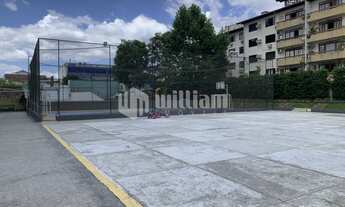 Imagem 4: ![CDATA[APARTAMENTO ALTO PADRÃO NO CENTRO DE BRUSQUE]]