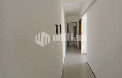 Imagem 5: ![CDATA[CASA BAIXA COM 1 SUÍTE + 2 DORMITÓRIOS ]]