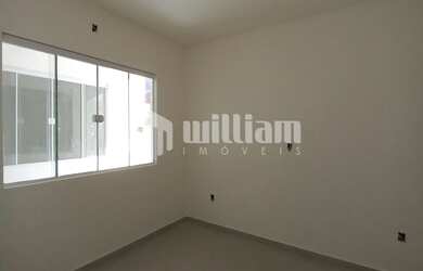 Imagem 4: ![CDATA[CASA BAIXA COM 1 SUÍTE + 2 DORMITÓRIOS ]]