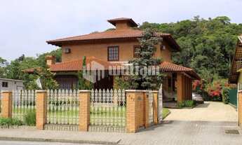 Imagem: ! CDATA EXCLUSIVA CASA COM PISCINA - CENTRO