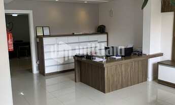 Imagem 2: ![CDATA[SALA COMERCIAL - TRÊS VAGAS PRIVATIVAS]]
