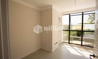 Imagem 5: ![CDATA[LINDA CASA COM 1 SUÍTE + 2 DORMITÓRIOS EM CONDOMÍNIO FECHADO ]]