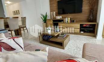 Imagem 7: ![CDATA[LINDO APARTAMENTO DE 3 DORMITÓRIOS SEMI-MOBILIADO NO CENTRO - GREEN PARK]]