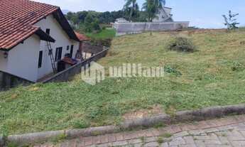 Imagem 2: ![CDATA[EXCELENTE LOTE - LOTEAMENTO LAGOA DOURADA]]