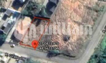 Imagem 3: ![CDATA[EXCELENTE LOTE - LOTEAMENTO LAGOA DOURADA]]