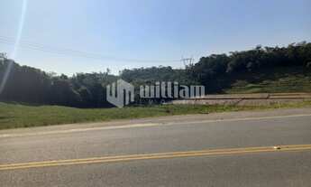 Imagem 2: ![CDATA[AMPLO TERRENO ]]