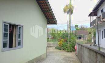 Imagem: ! CDATA CASA COM 4 QUARTOS E AMPLO TERRENO