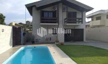 Imagem 3: ![CDATA[CASA JARDIM MALUCHE - EXCELENTE PADRÃO DE ACABAMENTO]]