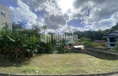 Imagem 2: ![CDATA[TERRENO NO MALUCHE COM ÓTIMA LOCALIZAÇÃO ]]