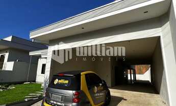 Imagem 7: ![CDATA[CASA ALTO PADRÃO 3 SUITES ]]