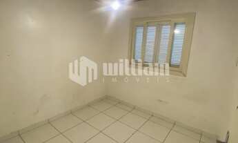 Imagem 6: ![CDATA[CASA COM OTIMA LOCALIZACAO NA AGUAS CLARAS]]