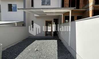 Imagem 2: ![CDATA[SOBRADO COM PASSAGEM LATERAL NA LIMEIRA BAIXA]]