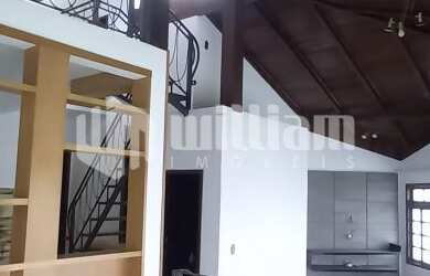 Imagem 7: ![CDATA[CASA COM TERRENO DE 1.455M²]]