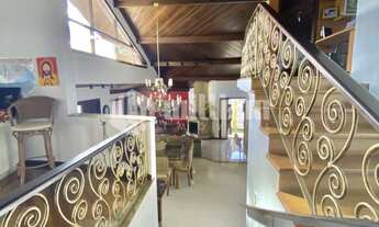 Imagem 5: ![CDATA[CASA ALTO PADRÃO NO LOTEAMENTO SCHAEFFER