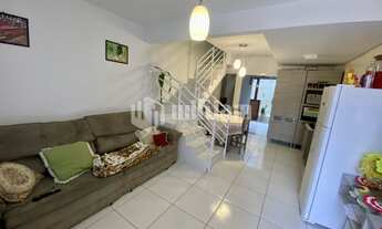 Imagem 3: ![CDATA[SOBRADO COM 2 QUARTOS NO RIO BRANCO]]