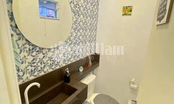 Imagem 4: ![CDATA[SOBRADO COM 2 QUARTOS NO RIO BRANCO]]