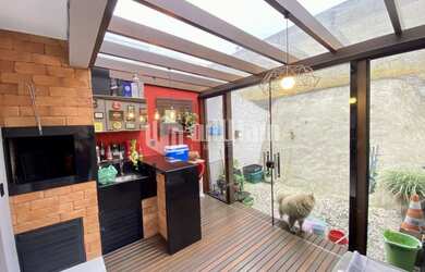 Imagem 6: ![CDATA[SOBRADO COM 2 QUARTOS NO RIO BRANCO]]