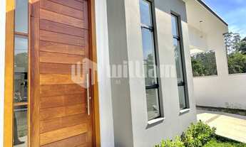 Imagem 2: ![CDATA[AMPLA CASA COM 3 DORMITÓRIOS SENDO 1 SUÍTE NA GUABIRUBA SUL]]