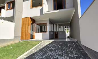 Imagem: ! CDATA CASA COM 3 QUARTOS SENDO 1 SUÍTE