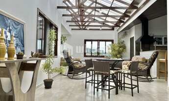 Imagem 4: ![CDATA[CASA COM 4 QUARTOS NO BAIRRO SANTA RITA]]