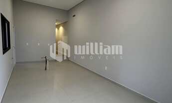 Imagem 2: ![CDATA[LINDA CASA COM 3 QUARTOS SENDO 1 SUITE NA GUABIRUBA]]