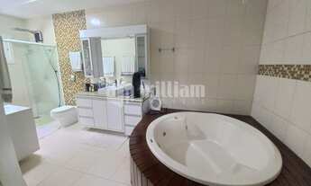 Imagem 3: ![CDATA[LINDA CASA MOBILIADA COM 4 DORMITÓRIOS ( SENDO 1 SUITE MASTER COM CLOSED/ HIDRO