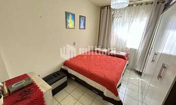 Imagem 7: ![CDATA[APARTAMENTO NO CENTRO COM 2 QUARTOS]]