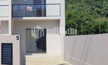 Imagem 5: ![CDATA[GEMINADA 2 SUÍTES 2 VAGAS DE GARAGEM]]