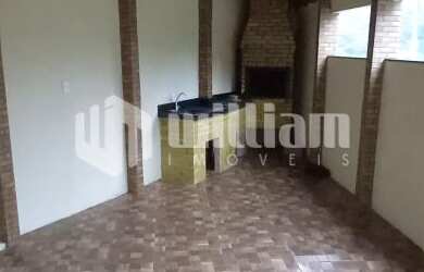 Imagem 6: ![CDATA[CASA DE ESQUINA 2 DORMITÓRIOS]]