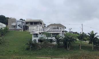 Imagem 3: ![CDATA[CASA DE ALTO PADRÃO EM GUABIRUBA COM 4 DORMITÓRIOS SENDO 2 SUÍTES ]]