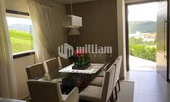 Imagem 5: ![CDATA[CASA DE ALTO PADRÃO EM GUABIRUBA COM 4 DORMITÓRIOS SENDO 2 SUÍTES ]]