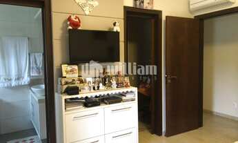 Imagem 7: ![CDATA[CASA DE ALTO PADRÃO EM GUABIRUBA COM 4 DORMITÓRIOS SENDO 2 SUÍTES ]]