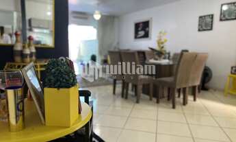 Imagem 4: ![CDATA[APARTAMENTO COM LOCALIZAÇÃO PRIVILEGIADA E TERRAÇO ]]