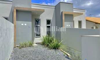 Imagem 3: ![CDATA[CASA COM AMPLO ESPAÇO NO BAIRRO DOM JOAQUIM]]