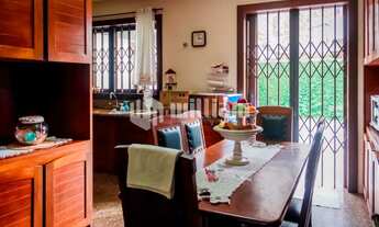 Imagem 5: ![CDATA[BELÍSSIMA CASA (MANSÃO) MOBILIADA ( CENTRO 1)]]