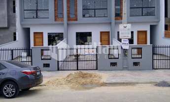 Imagem: ! CDATA SOBRADO COM PASSAGEM LATERAL NO