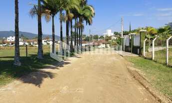 Imagem 4: ![CDATA[AMPLO TERRENO PLANO NO BAIRRO RIO BRANCO]]