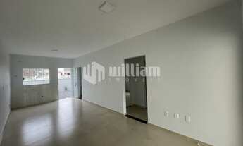 Imagem 4: ![CDATA[CASA NA GUABIRUBA 2 DORMITORIOS SENDO 1 SUITE ]]