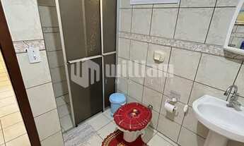 Imagem 6: ![CDATA[APARTAMENTO NO CENTRO COM 2 QUARTOS]]