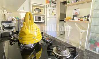 Imagem: ! CDATA AMPLA CASA COM 3 QUARTOS SENDO 1