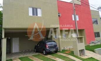 Imagem: Casa - (V) - 4 Dormitórios - Condomínio